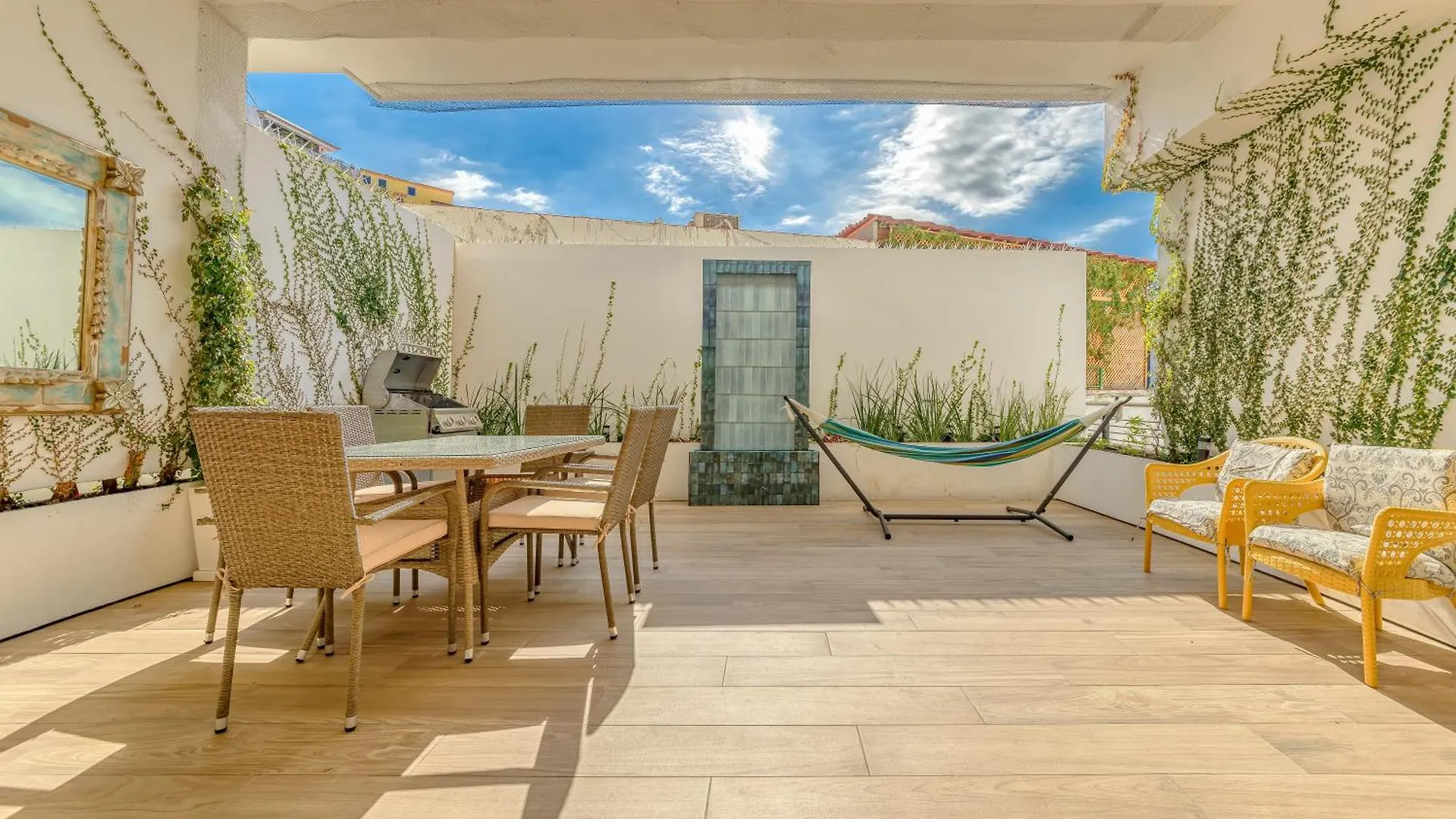 Hotel Maxwell Residences Romantic Zone Puerto Vallarta
