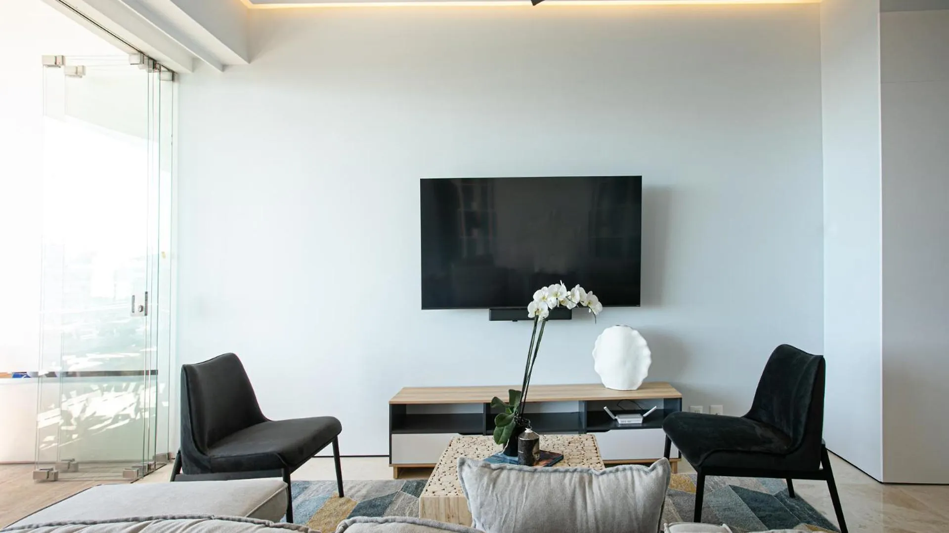 Maxwell Residences Romantic Zone Puerto Vallarta