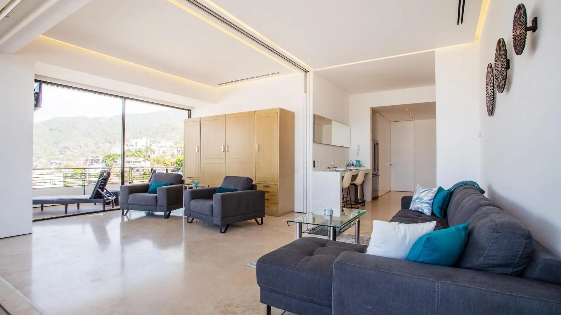 Maxwell Residences Romantic Zone Puerto Vallarta
